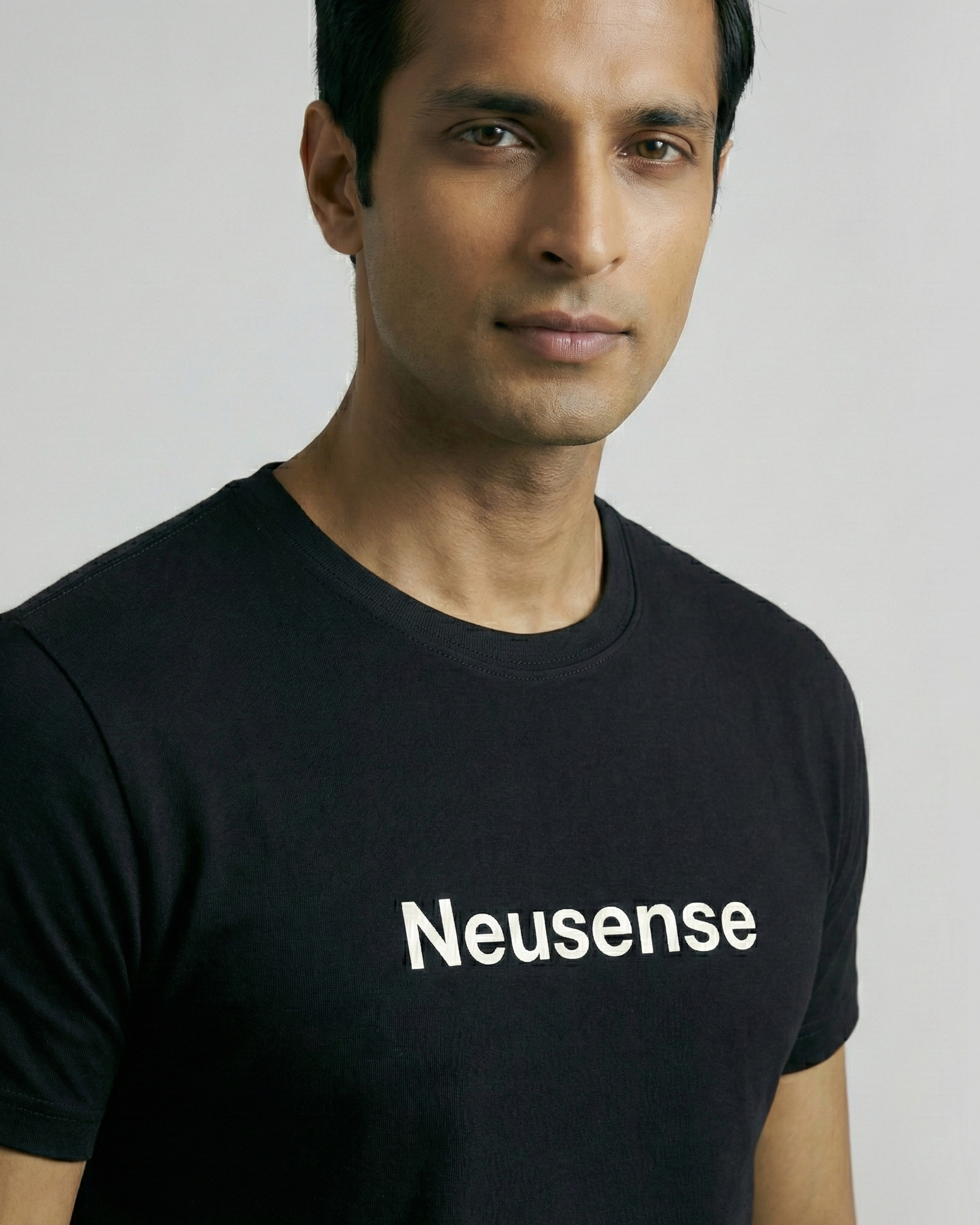 Neusense Signature Minimalist Tee – Black